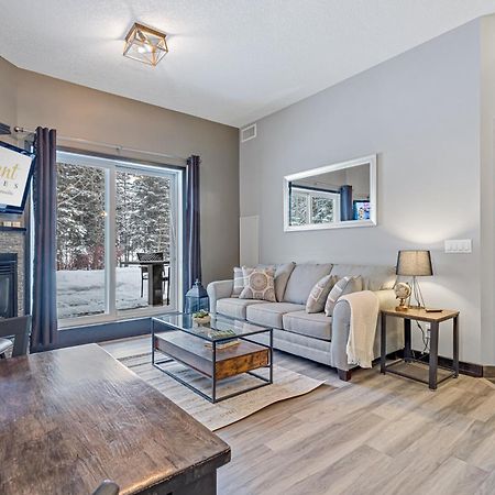 Nature'S Nook By Instant Suites Pool & Hottub Canmore Extérieur photo